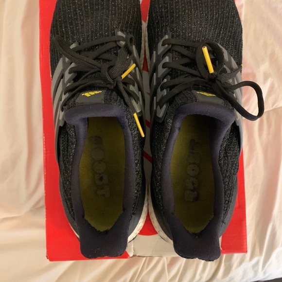 Adidas Men’s Ultraboost 4.0 LTD 5th Anniversary - Picture 2 of 6